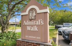 505 Admirals Walk, Buffalo, NY 14202