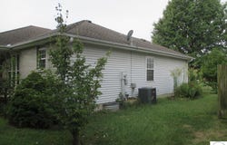302 Katy Circle, Sedalia, MO 65301