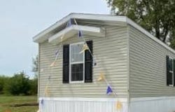 1501 Old State Rd, Mattoon, IL 61938