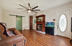 448 Seldon, Verona, PA 15147