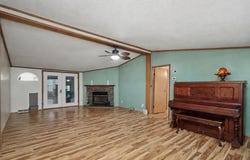4809 State Route 181, Crestline, OH 44827