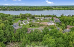 31066 Magnolia Ridge Way, Lindstrom, MN 55045