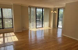 511 Aurora Avenue, Naperville, IL 60540
