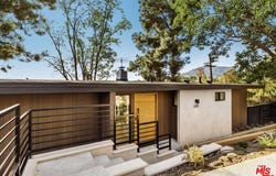 645 Luton Dr, Glendale, CA 91206