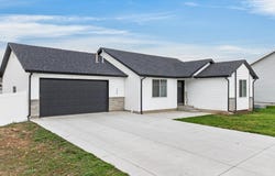 345 Skyline Peak Lp, Inkom, ID 83245