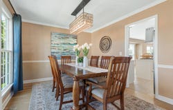 17325 W Westwind Drive, Gurnee, IL 60031