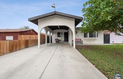 704 S H St, Imperial, CA 92251