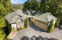 84 Silverado Trail, Whittier, NC 28789