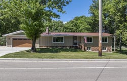 1121 E Laneville Avenue, Durand, WI 54736