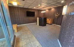 62 Public Sq, Salem, IN 47167