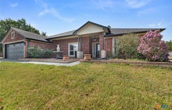 374 County Road 3371, Kempner, TX 76539