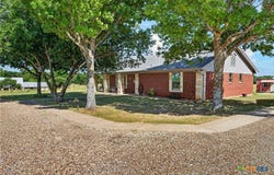 11121 E US Highway 84, Gatesville, TX 76528