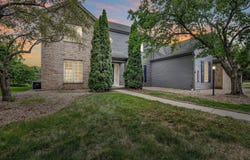1704 Bentbrook Drive, Champaign, IL 61822