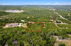 113 Woodhollow Dr, Bertram, TX 78605