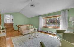 401 Cross St, Boylston, MA 01505