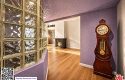 7350 N Bonnie Pl, Reseda, CA 91335