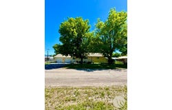 206 E Stanton Street, Plains, MT 59859