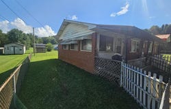 299 Mountain St, Doyle, TN 38559