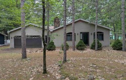 28 W Pine, Au Gres, MI 48703