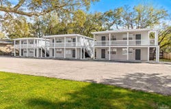 6631 Magnolia St, Milton, FL 32570