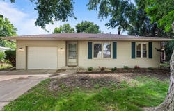 2805 Clayton Boulevard, Champaign, IL 61822