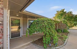 3401 S Choctaw Drive, Edmond, OK 73013