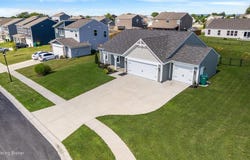 172 Sienna Dr, Shepherdsville, KY 40165