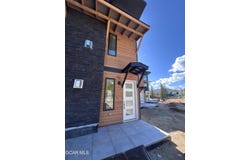 454 Lions Gate Dr, Winter Park, CO 80482