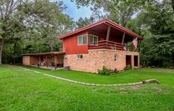 1121 N FM 95, GARRISON, TX 75946