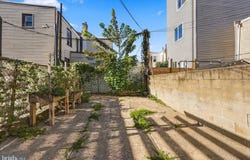 2430 E DAUPHIN Street, PHILADELPHIA, PA 19125