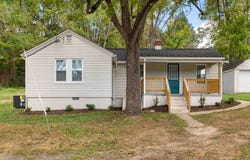 1808 SHENANDOAH AVE, WAYNESBORO, VA 22980