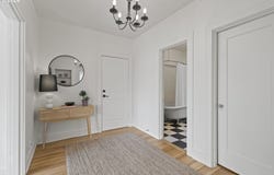 1529 SE HAWTHORNE Blvd, Portland, OR 97214