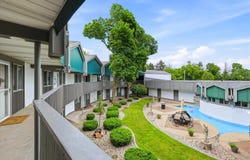 1001 S ONEIDA Street, APPLETON, WI 54915