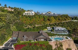 1326 Beverly Estates Dr, Beverly Hills, CA 90210