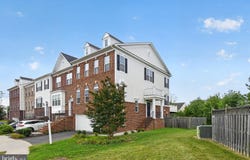 25099 PRAIRIE FIRE Square, ALDIE, VA 20105