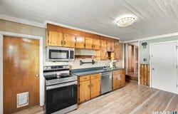 9 Warriner Avenue, Enfield, CT 06082