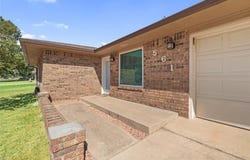 561 Skyview Drive, Watonga, OK 73772