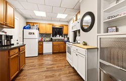 135 E Main St, Victor, NY 14564