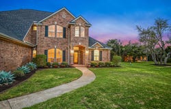504 Saddlehorn Dr, Dripping Springs, TX 78620
