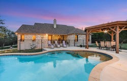 420 MISSION Trl, Wimberley, TX 78676