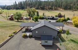503 S HOLMES St, Wallowa, OR 97885