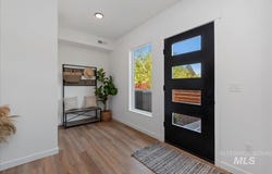 2026 S Mackinnon Ln, Boise, ID 83706