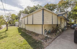 602 S Bluff, Wichita, KS 67218