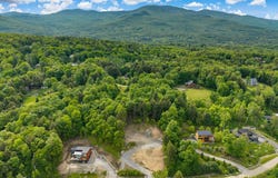 195 Summit View Drive, Stowe, VT 05672