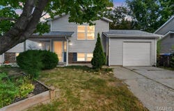 306 Della Drive, St Peters, MO 63376