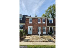 528 PEACOCK DR, LANDOVER, MD 20785