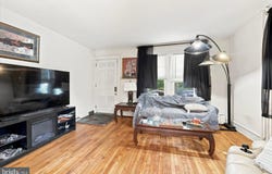 8512 MONROE Street, UPPER DARBY, PA 19082