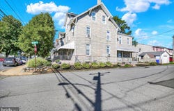 101 UPLAND Avenue, READING, PA 19611