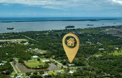 4500 Hunters Run Circle, Grant, FL 32949