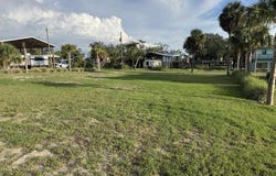 6 3rd St, Horseshoe Beach, FL 32648